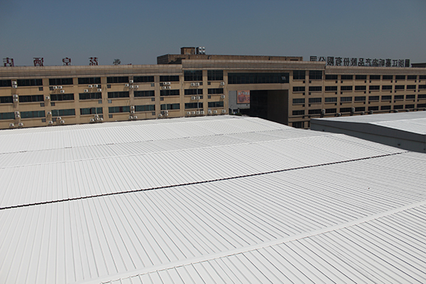 廠房彩鋼瓦翻新什么價(jià)格 廠房彩鋼瓦翻新什么價(jià)格